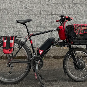 2010 Kona Smoke CycleTruck Electric Cargo Conve... cargo bike (front storage) Black and Red