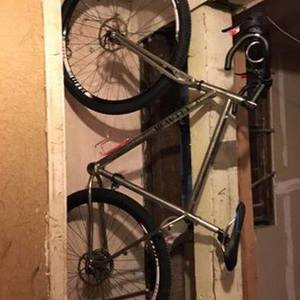 2015 CLEAVER N/A Silver or Gray