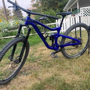 2023 Devinci Troy A29 SX Alien Medium Blue
