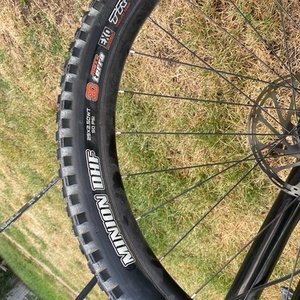 2023 Devinci Troy A29 SX Alien Medium Blue