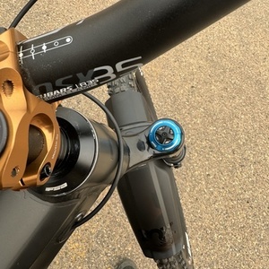 2024 Transition Bikes Spire Black