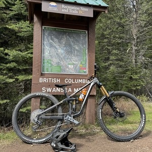 2024 Transition Bikes Spire Black