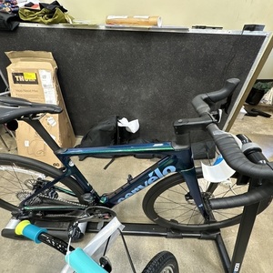 2022 Cervélo Caledonia 5 Force AXS Green and Blue