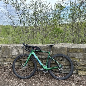 2022 Cervélo Caledonia 5 Force AXS Green and Blue