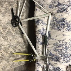 2024 Keirin Stratos White