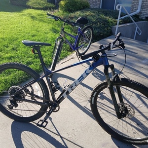Trek Marlin 8 Blue and Black