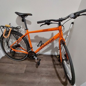 Cannondale Quick 4 Orange