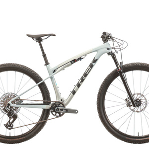 2024 Trek Supercaliber SL 9.7 Gen 2 Silver, gray or bare metal