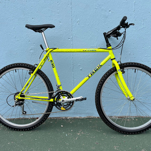 1990 Trek 830 Antelope Yellow or Gold