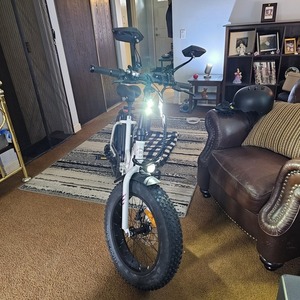 2024 Aostirmotor G20 White and Black