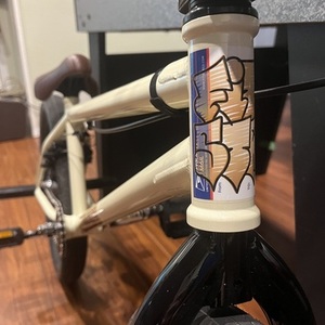 2023 Fit bike Co. STR 20. TT CREAM Black