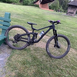 2020 Devinci Troy Black