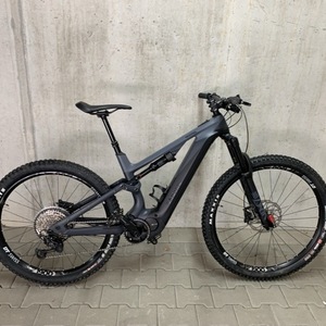 2021 Canyon bicycles Spectral ON Silver, gray or bare metal