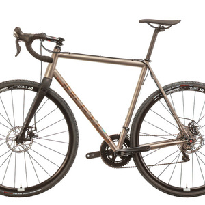 Strong Frames CX Custom Silver, gray or bare metal