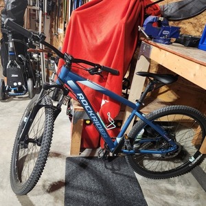 2021 Decathlon Rockrider Blue and Teal