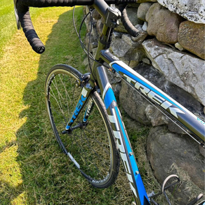 2022 Trek Alpha Silver, gray or bare metal