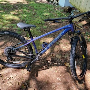 2024 Trek Marlin 5 Purple