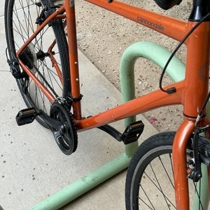 2022 Cannondale Quick Six Orange