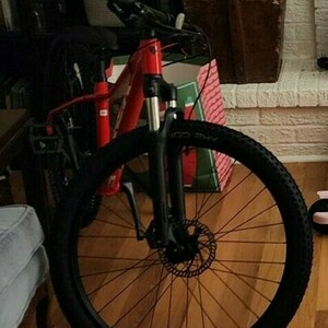 2023 Trek Marlin 5 Red