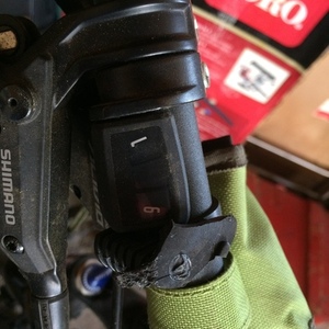 2011 Shimano Ariel Comp Specialized NRX=O-LO SR Su... White, Black, and Green