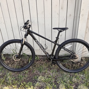 2023 Norco Bikes Storm 4 Black