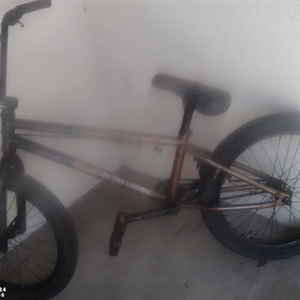 2022 GT Bicycles Performer Black and Yellow or Gold