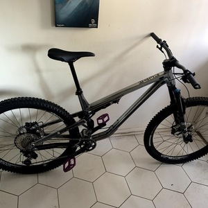 2021 Commencal Bikes Meta TR Silver, gray or bare metal