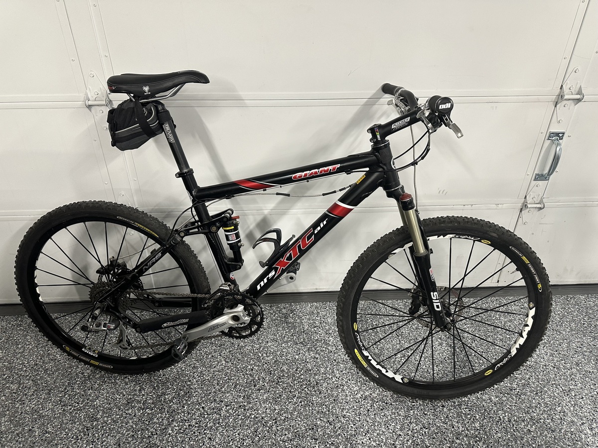 MTB　ジャイアント　NRS Giant NRS XTC Air
