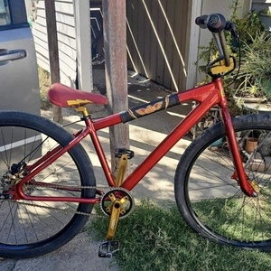 2023 SE Bikes Big red Monster Ripper Red and Yellow or Gold