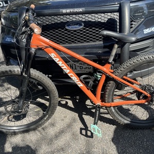 2017 Santa Cruz Chameleon Orange and Teal