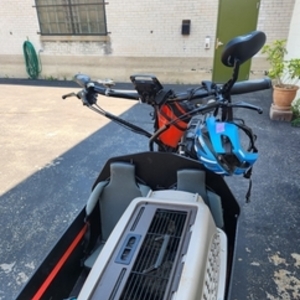 2022 Riese &amp; Müller Packster Black