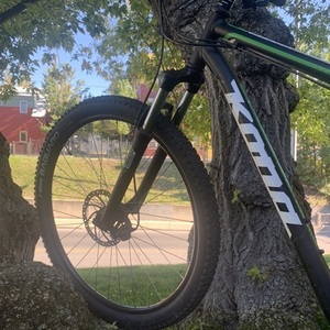 2015 Kona Kona Lava Dome Green, Black, and White