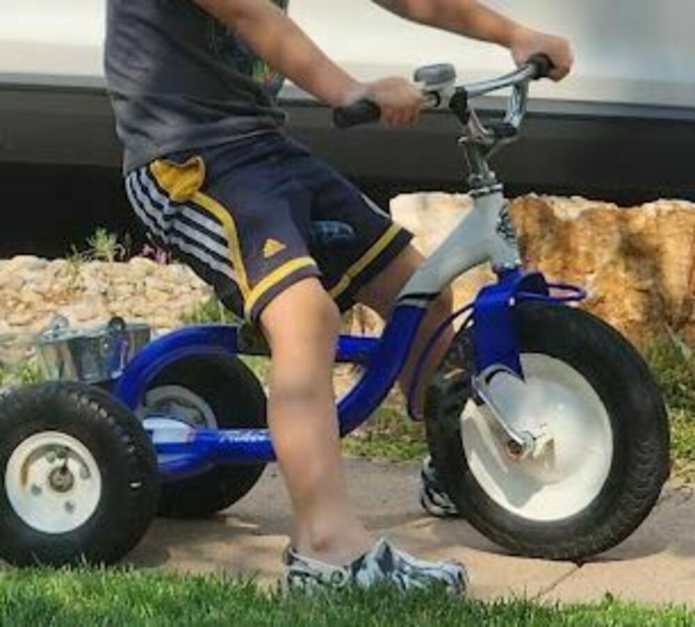 Tricycle photo