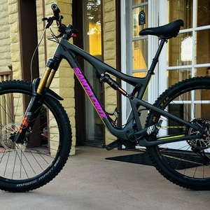 2018 Santa Cruz 5010 CC Silver, gray or bare metal