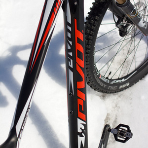 2015 Pivot LES 275 XX1 L Black and Red