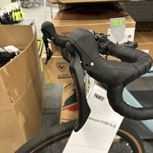 2024 White (by XXL) / Carbonda 696 GX Interceptor STORMY BLUE 2024 Blue and Black