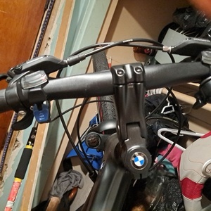 Trek M series bmw Silver, gray or bare metal