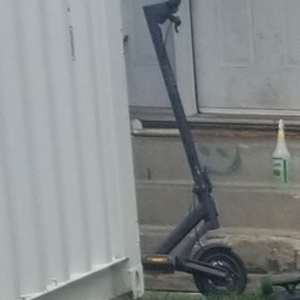 2024 Navee Scooter Black