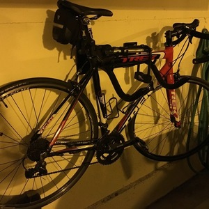 2011 Trek 2.1 Red and Black