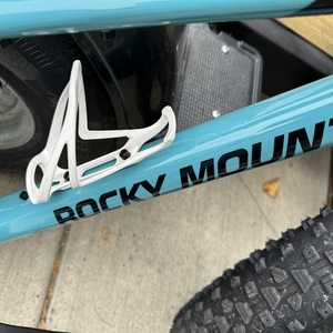 2024 Rocky Mountain Bicycles A20 Blue