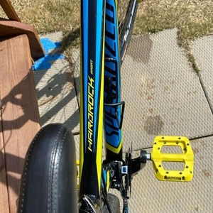 2024 Specialized Black, Blue, and Green