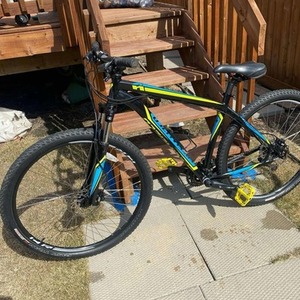 2024 Specialized Black, Blue, and Green