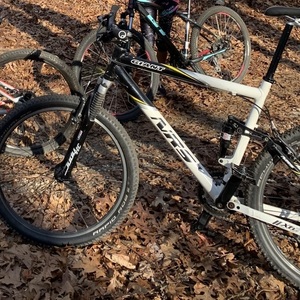 2024 Giant NRS White