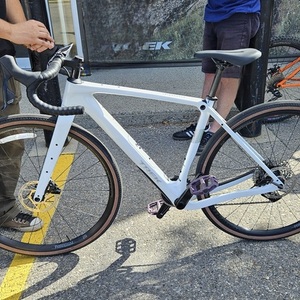 2024 Trek Checkpoint SL6 White