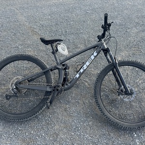 2022 Trek Fuel ex 5 Black