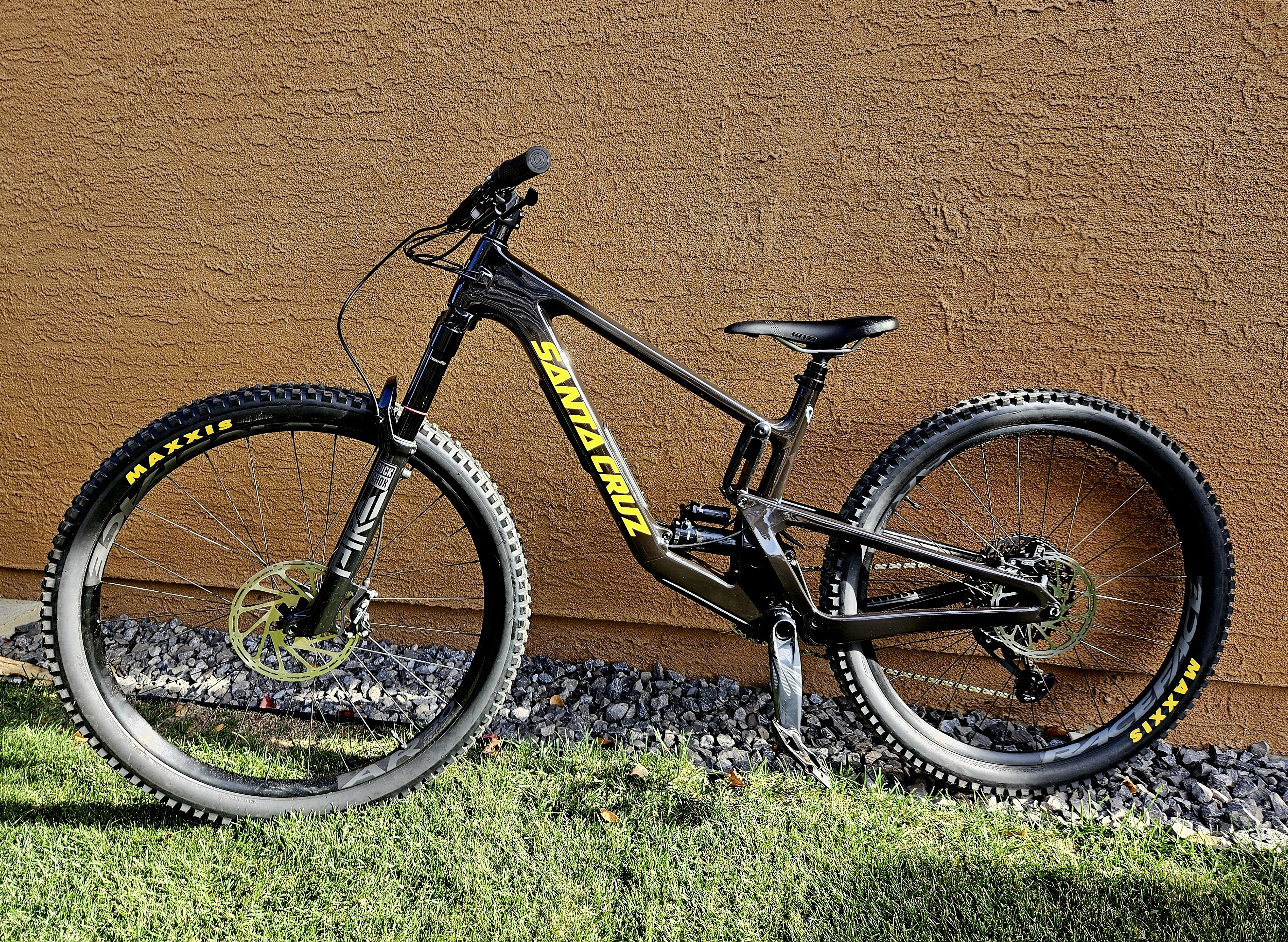 2024 Santa Cruz 5010