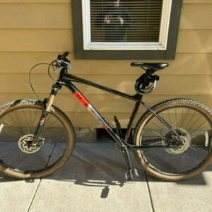 2022 Marin Bikes Bobcat trail 5 Black