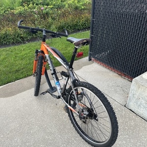 2005 Trek 4300 (Disc) Orange