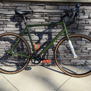 2021 Priority Bicycles Apollo Green