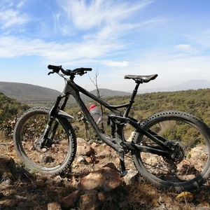 2018 Devinci SPARTAN Black